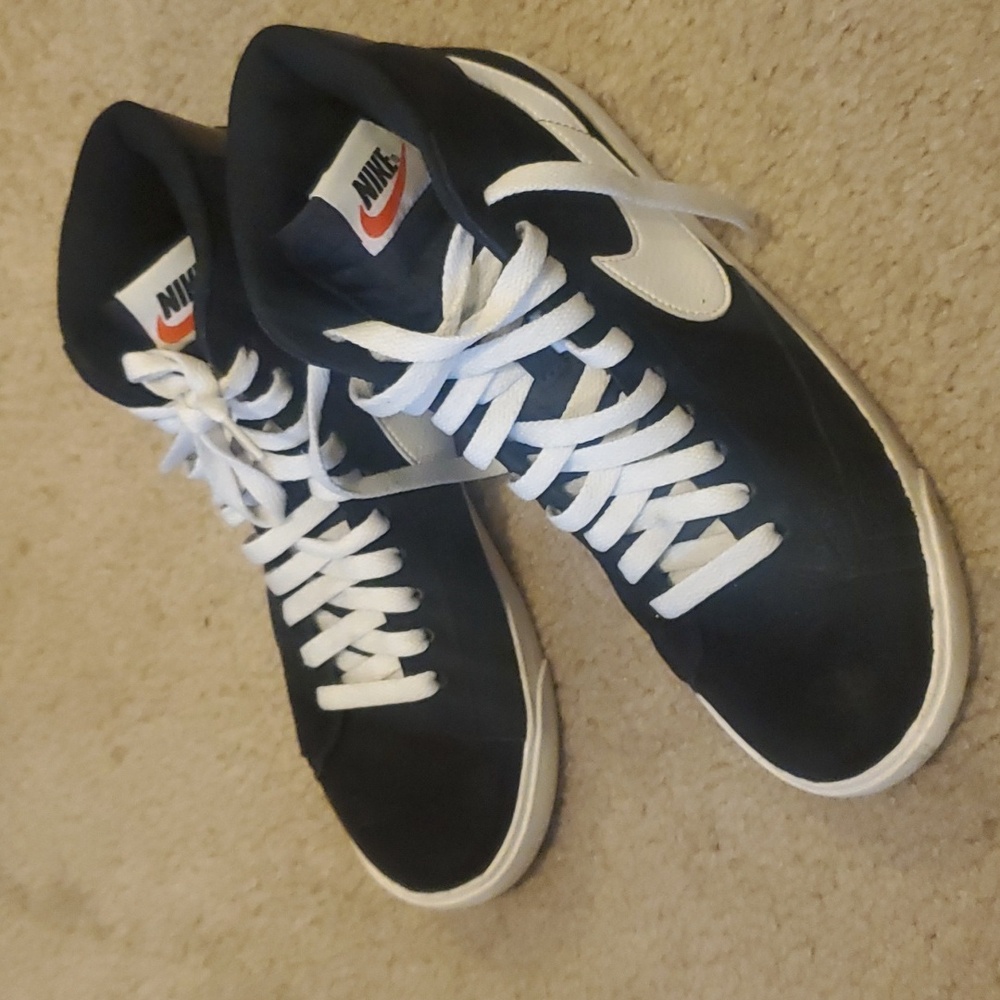 Women sz 8